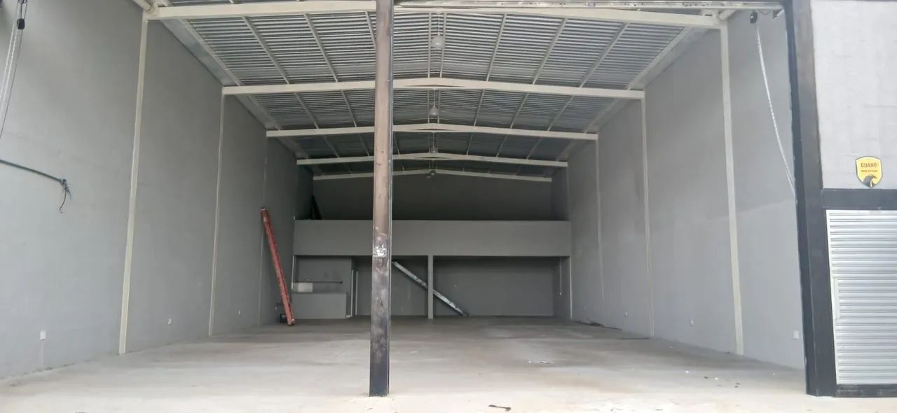 Galpão 360 MT com mezanino para alugar  - Foto 2
