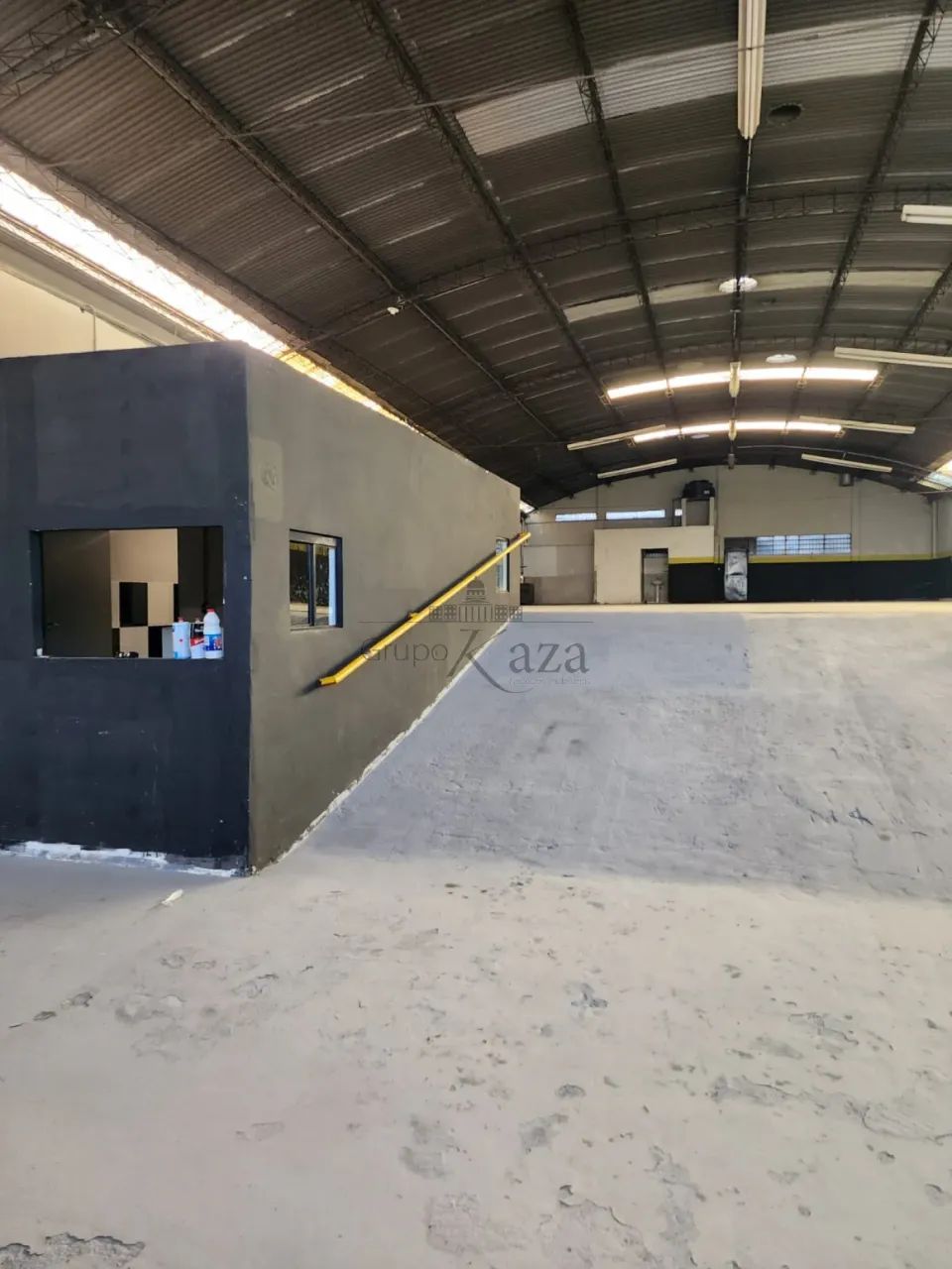 Galpão Comercial - Centro - São José dos Campos - 574m². - Foto 2