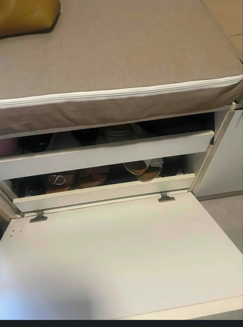 Banco Baú Sapateira com Almofadas Futton - Excelente Estado - Foto 3