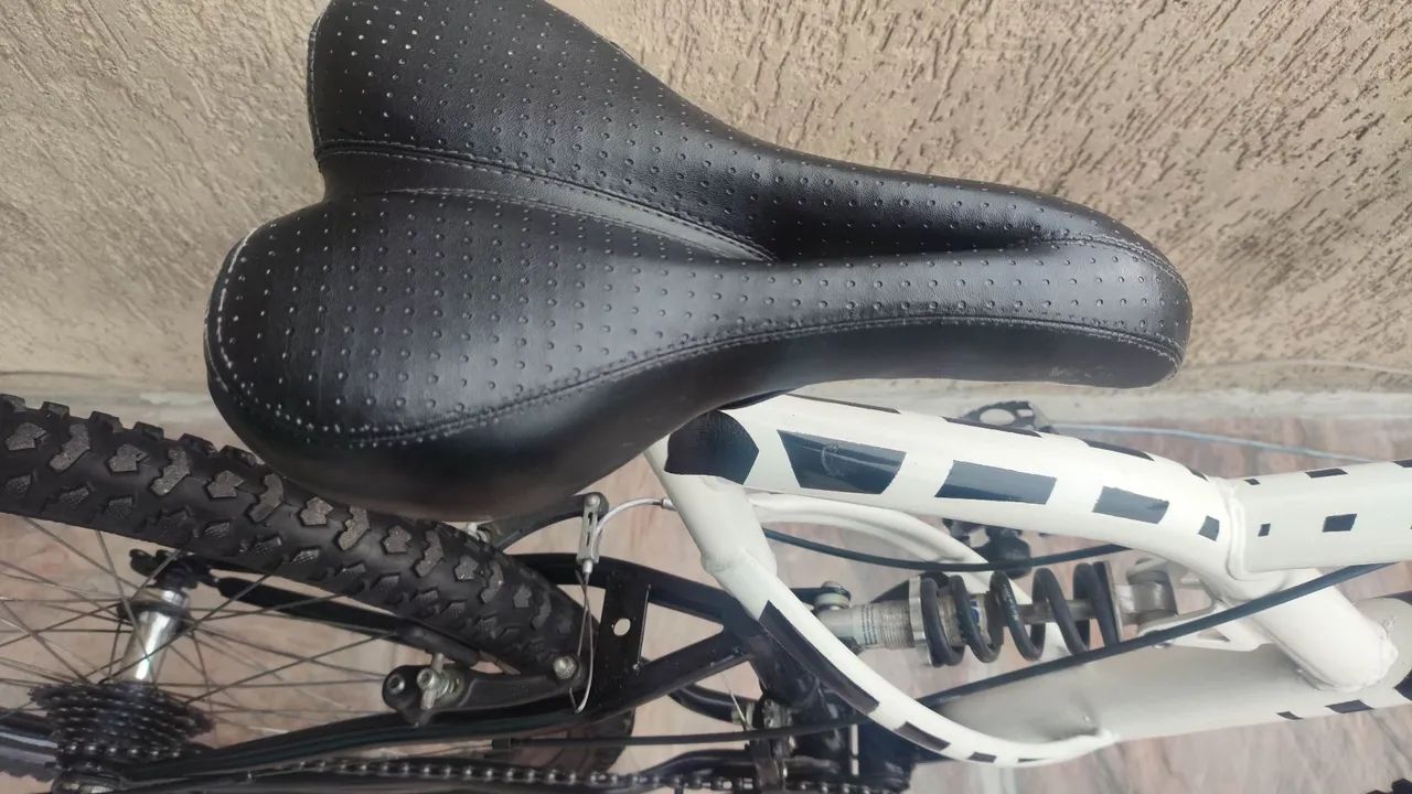 bicicleta aro 26 - Foto 5