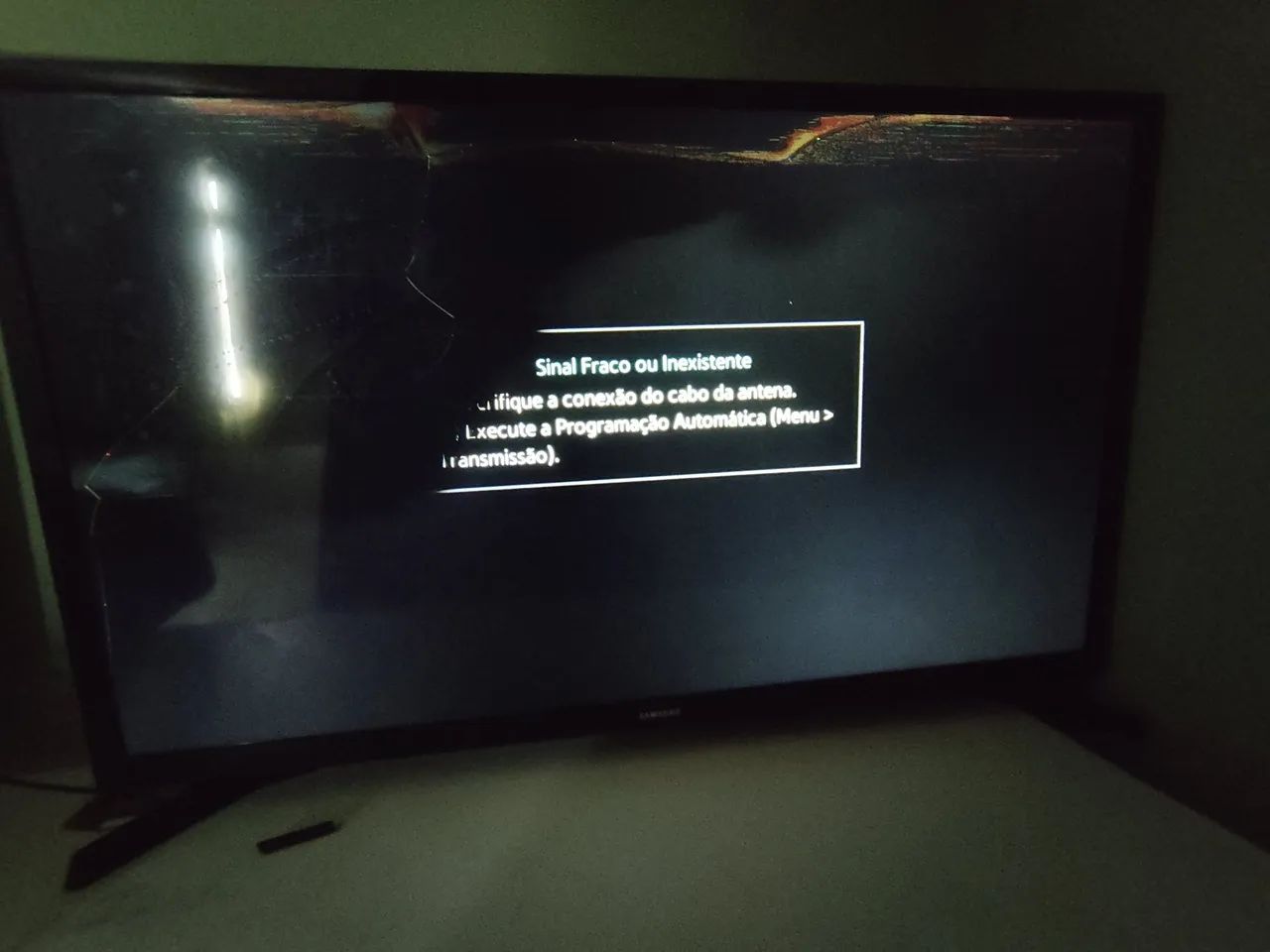 Tv 32p Samsung com defeito de tela