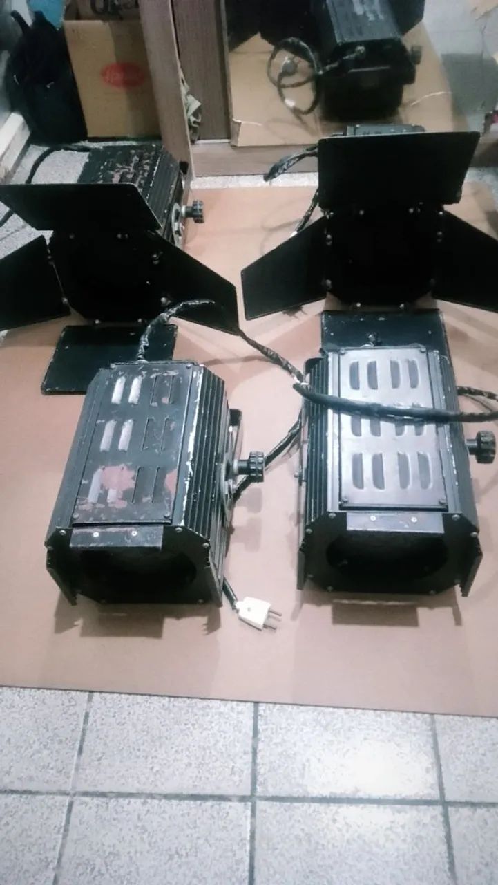 Refletor 1000w - Foto 3