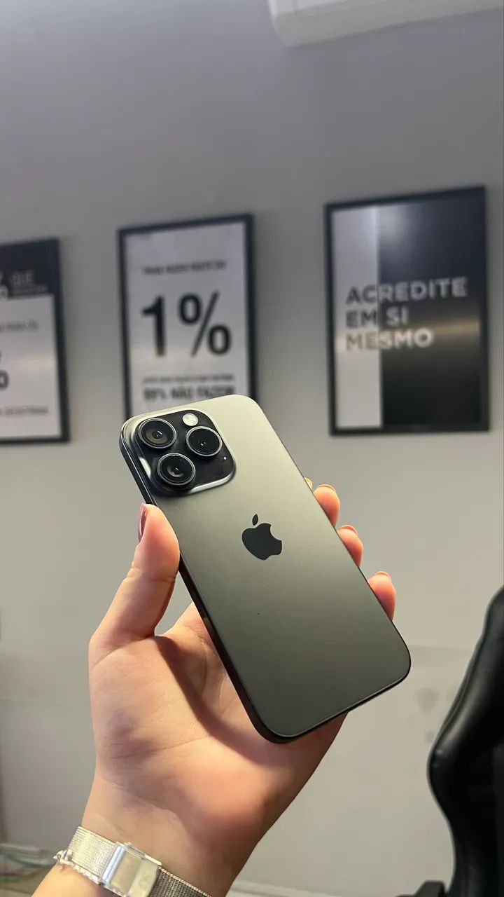 iPhone 15 pro sem detalhes 256GB - Foto 3