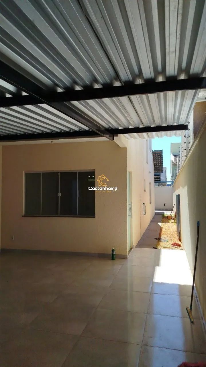Sobrado - 02 Quartos sendo 01 Semi Suíte com Sacada - Plano Diretor Norte
