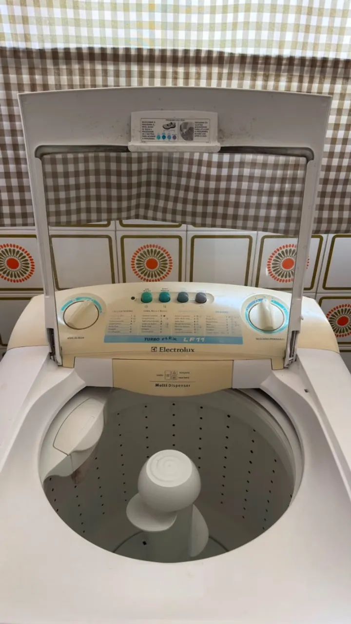 Máquina de Lavar Roupas (Electrolux) - Foto 4