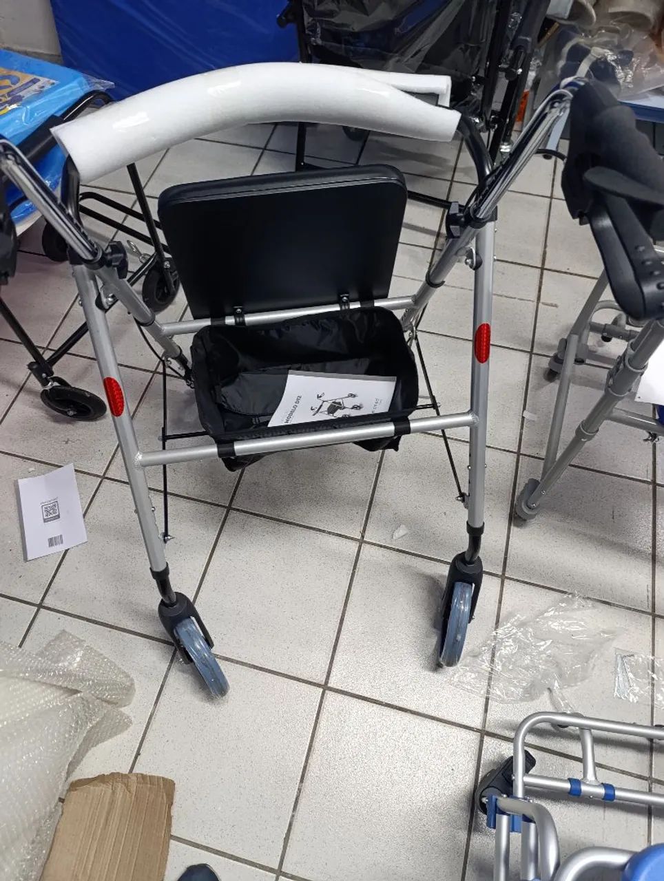 Andador modelo d12 - Foto 3