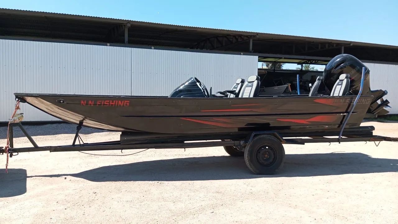 Lancha de pesca  - Foto 2