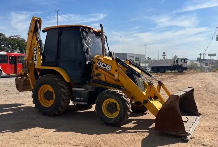 JCB 2023 - Foto 3