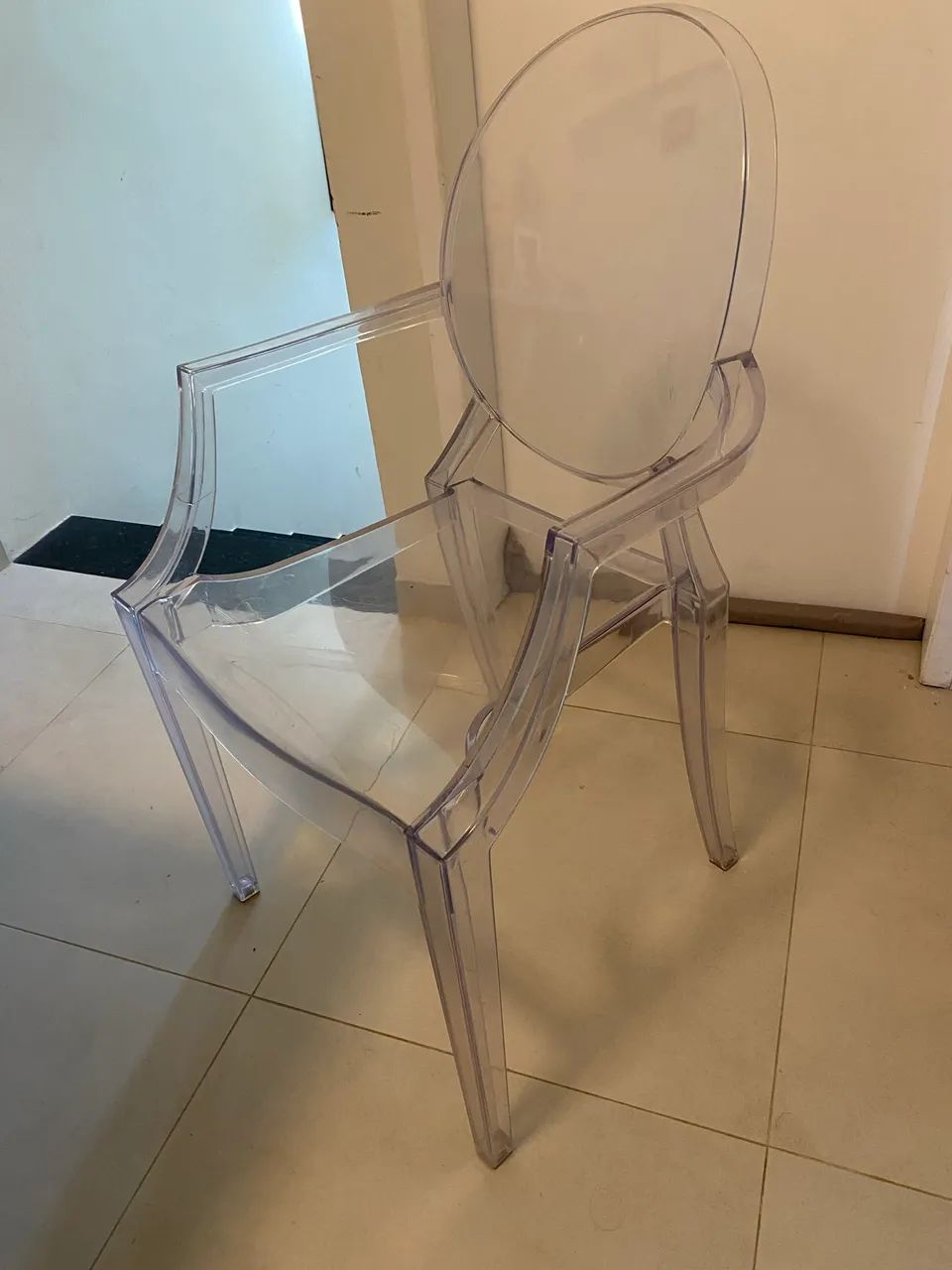 Cadeira Transparente Louis Ghost De Jantar Design Com Braço