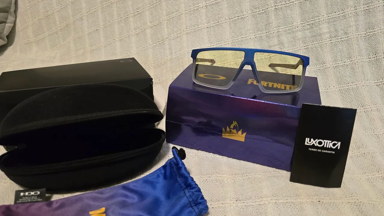 Óculos Oakley Helux Fortnite Ed. Limitada - Prizm (Filtro Luz Azul