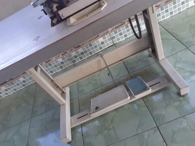 Maquina overlock - Foto 3