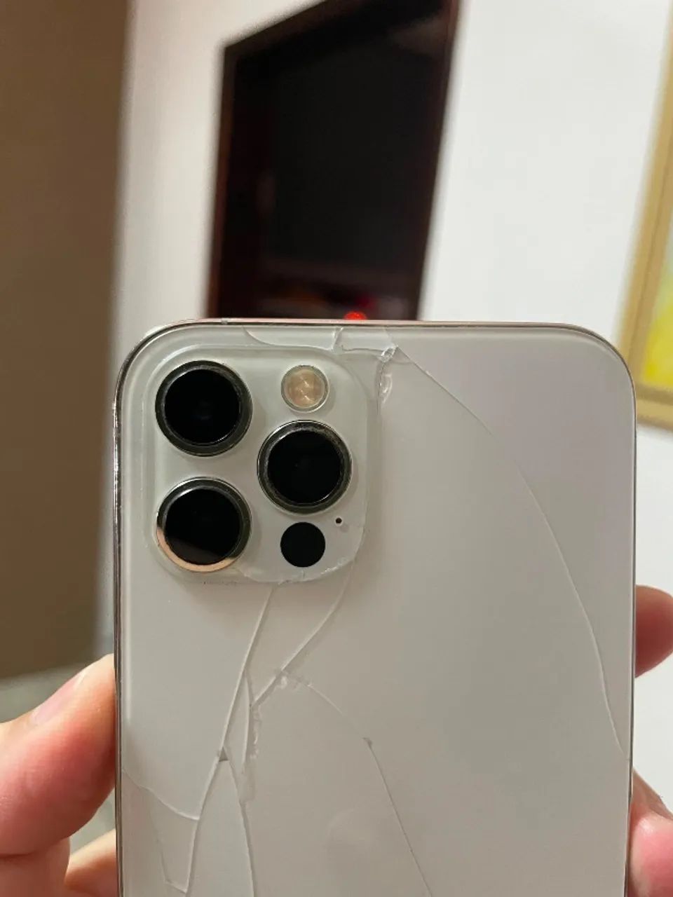 IPHONE 12PRO OPORTUNIDADE  - Foto 5