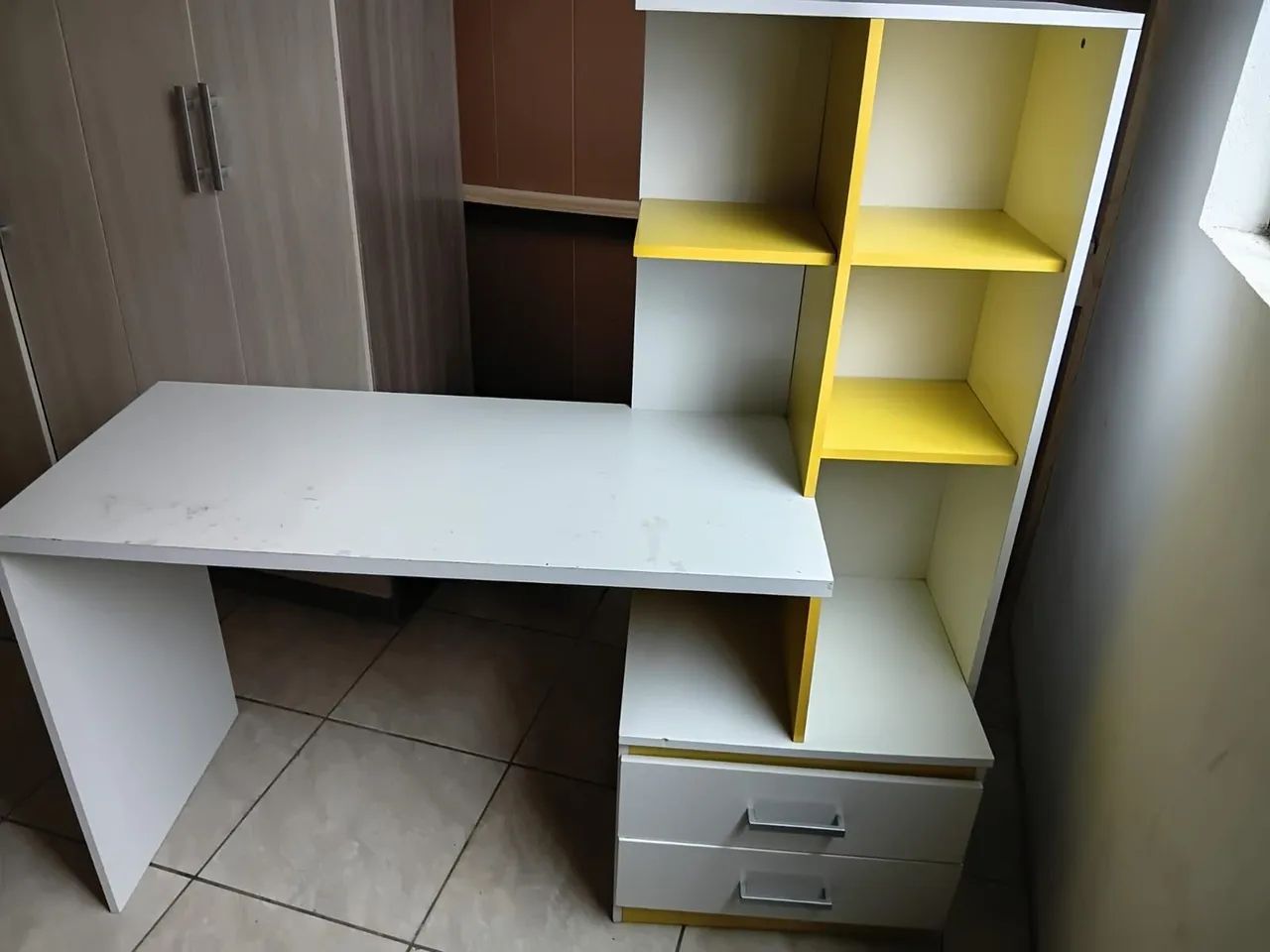 Escrivaninha  - Foto 3