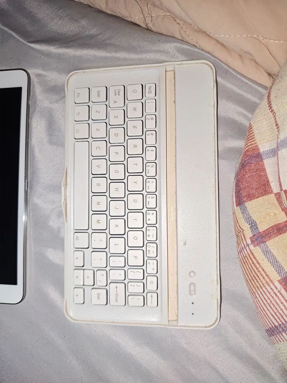 Tablet Samsung Tab Pro 8.4 (Tela 2K) + Teclado Alumínio - Android 13 Atualizado! - Foto 2