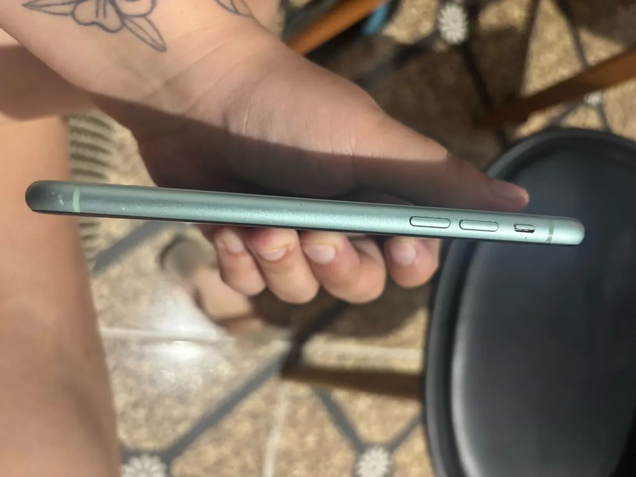iPhone 11 64gb usado - Foto 5