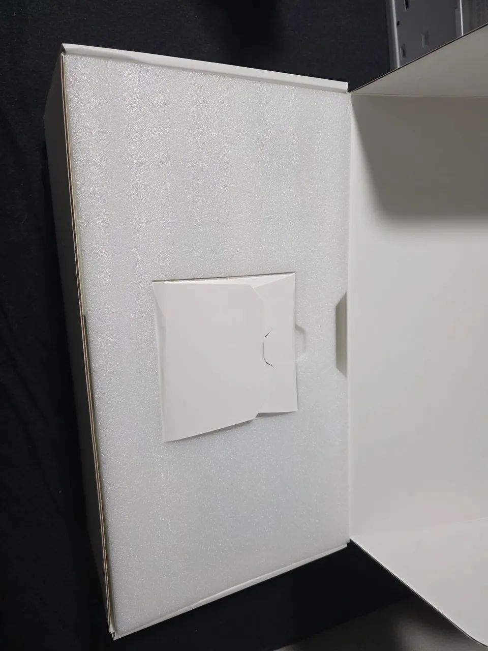 RTX 5080 AORUS MASTER ICE - Foto 3