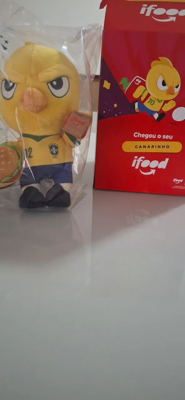 Vendo Canarinho copa 2002 novo