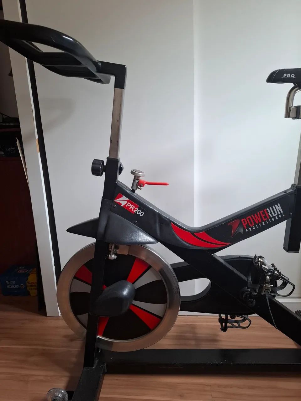 Vendo ou troco bicicleta ergométrica nova