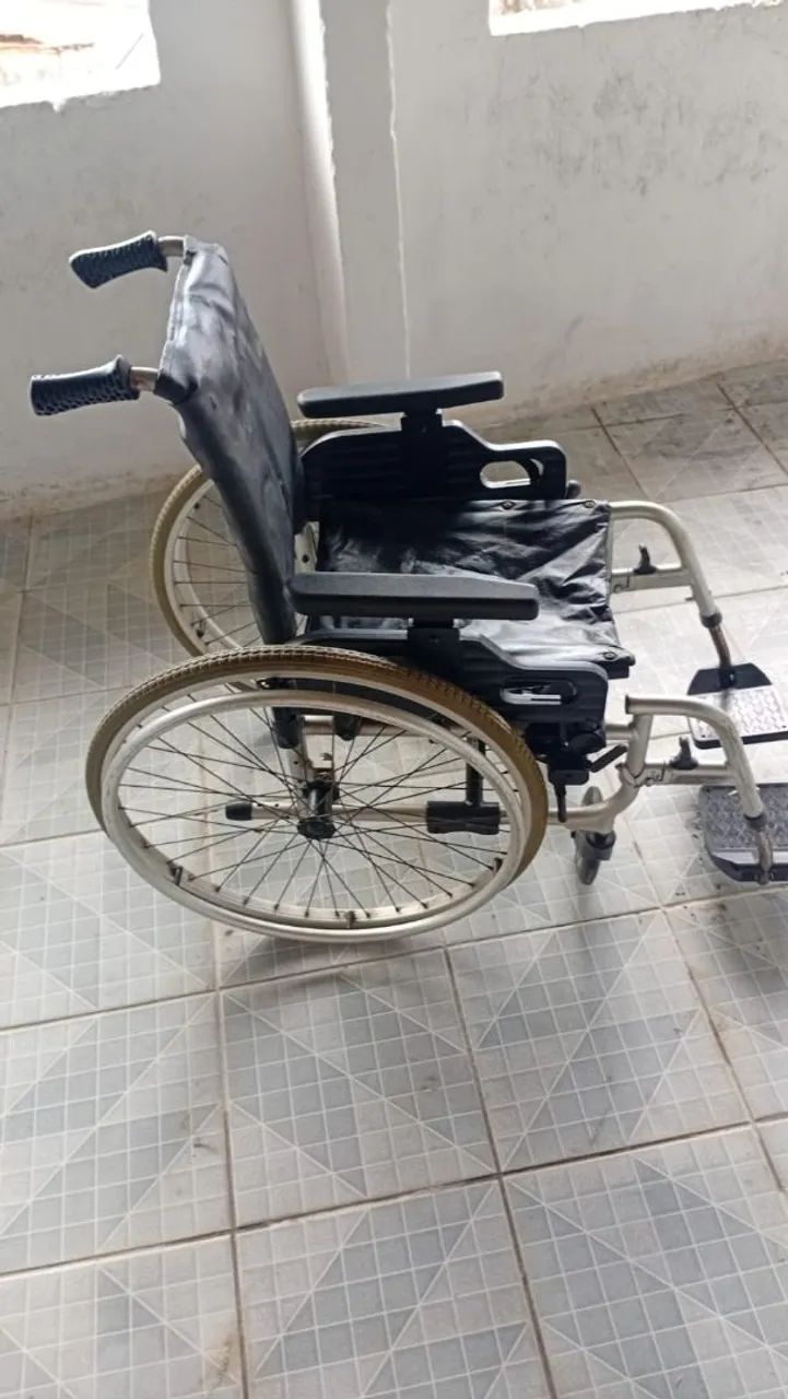 Cadeira De Roda - Foto 3