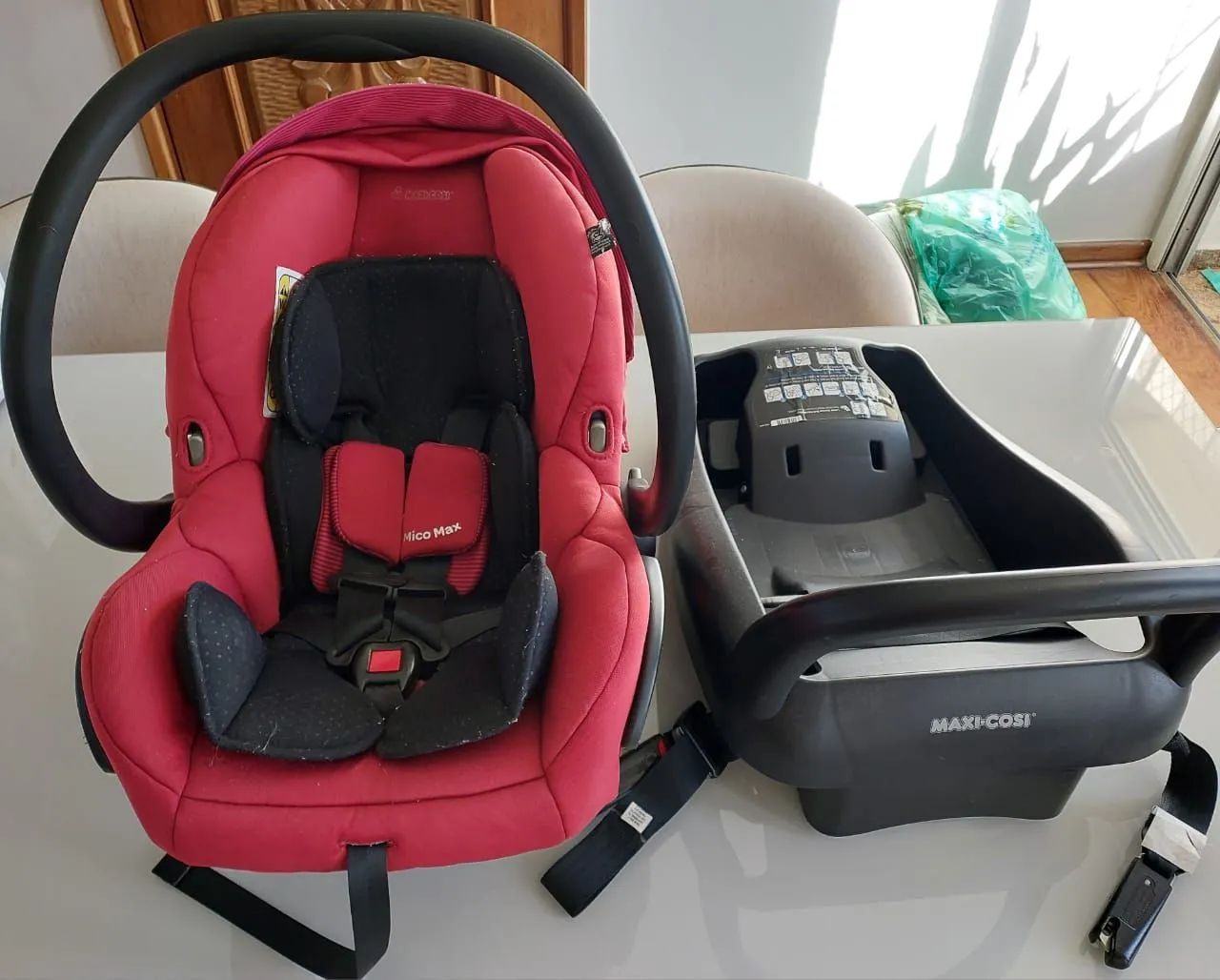 Bebê conforto Maxi-cosi Mico max com base - Foto 2