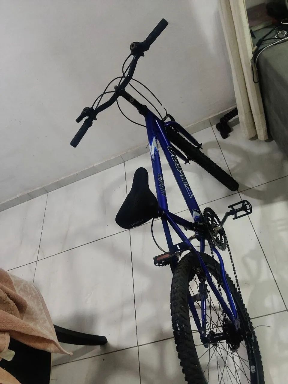 Bicicleta aro 24 de marcha  - Foto 3
