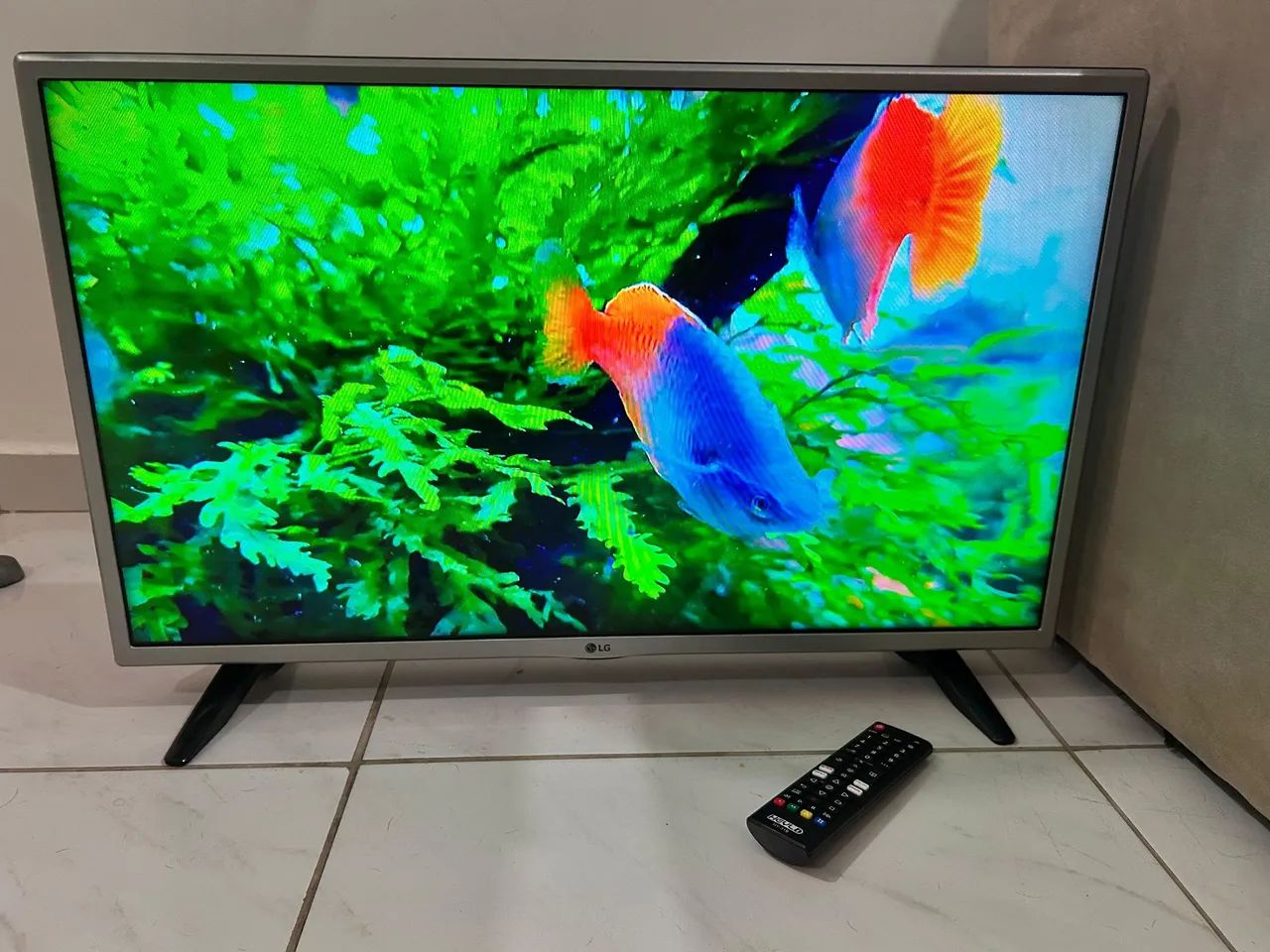 TV SMART LG 32 POLEGADAS  - Foto 2