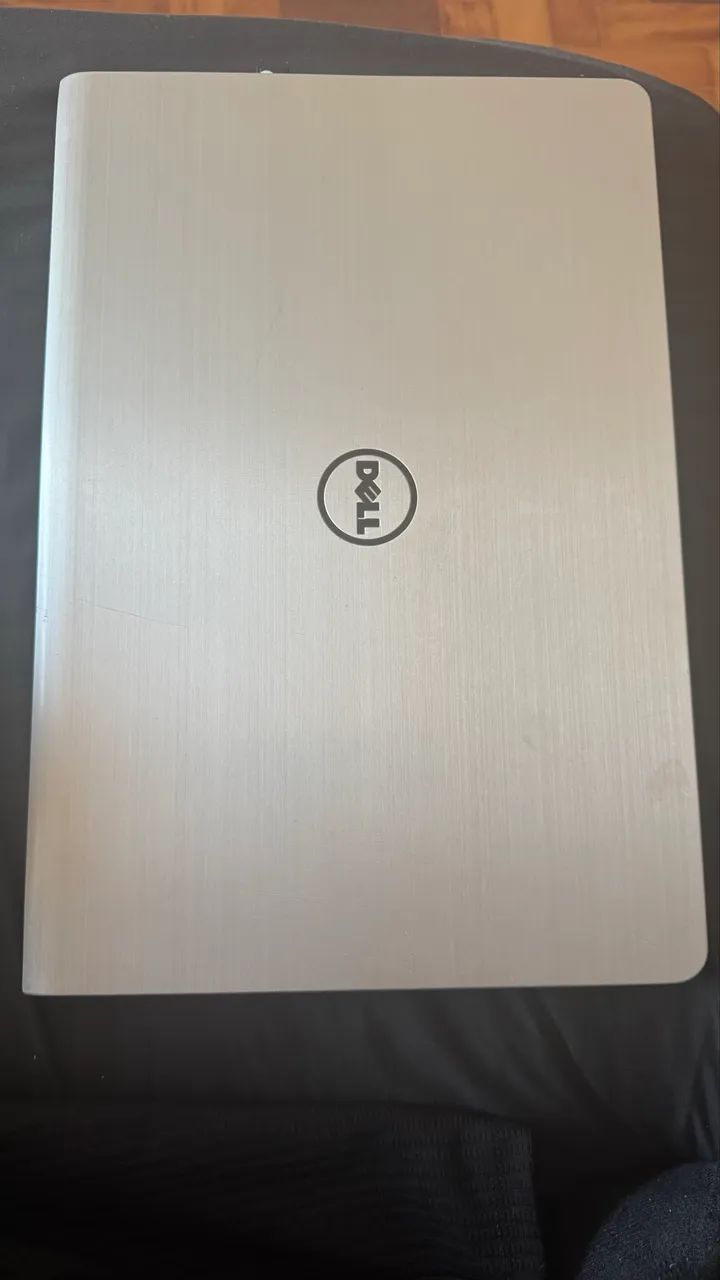 dell inspiron 15 i5 com carcaça de metal - Foto 2