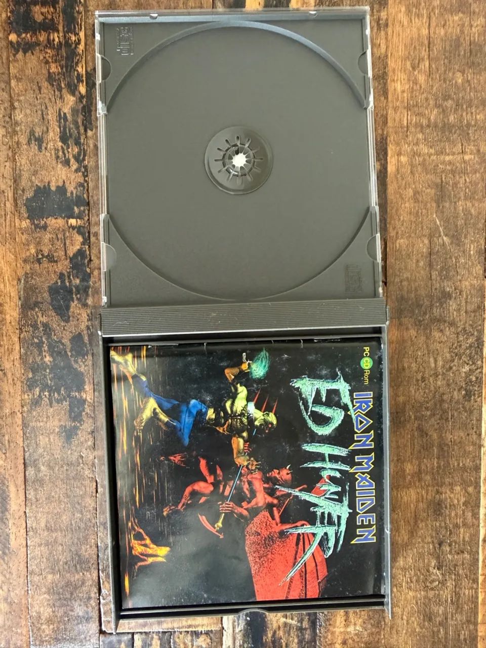 Vendo CD IRON MAIDEN ED HUNTER - Foto 4