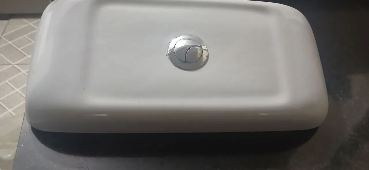 Integrated Tank Lid, 38x18 cm