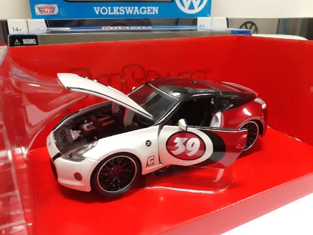 Miniatura Formula 1 Toyota - TF106/Ricardo Zonta 2006 - Hobbies e