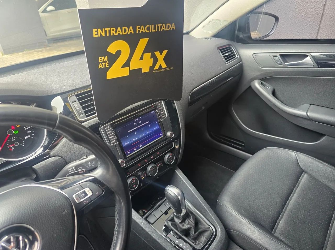 Volkswagen Jetta Highline 2.0 TSI 16V 4p Tiptronic, foto 10 de 19