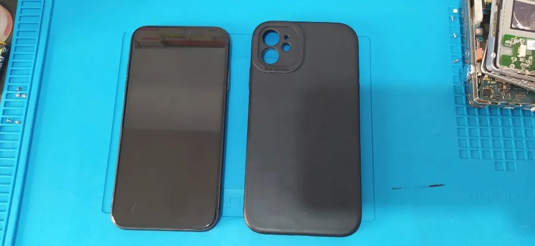 iPhone 11 64GB em bom estado com caixa e NF - Foto 4