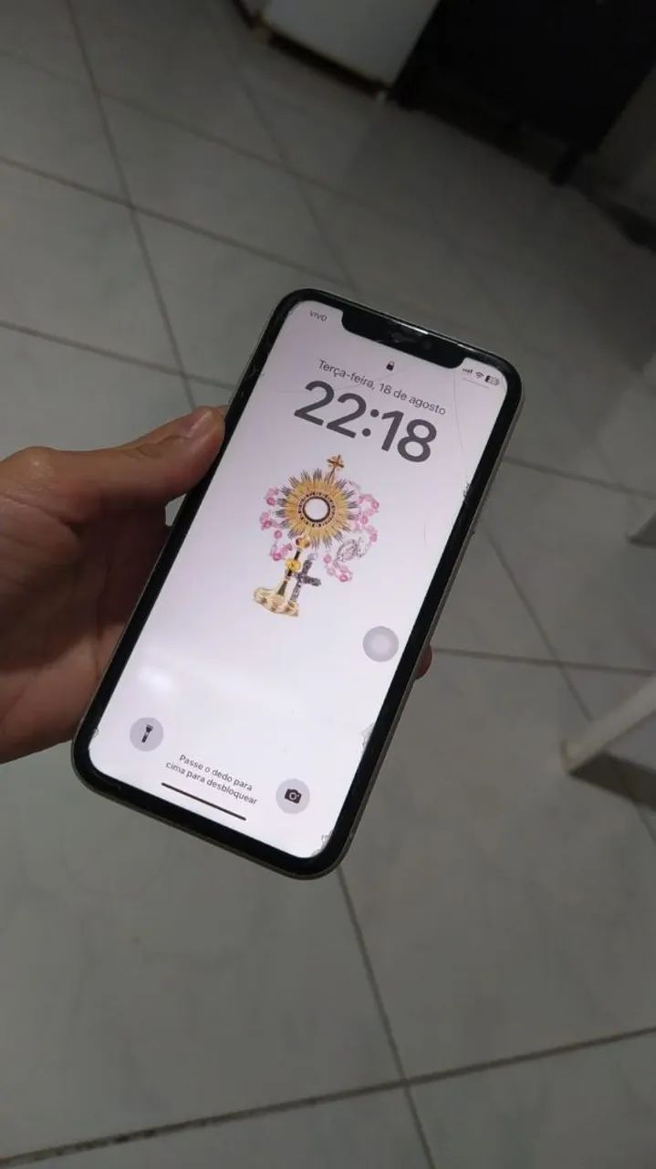 Iphone XR BRANCO 64GB  - Foto 2