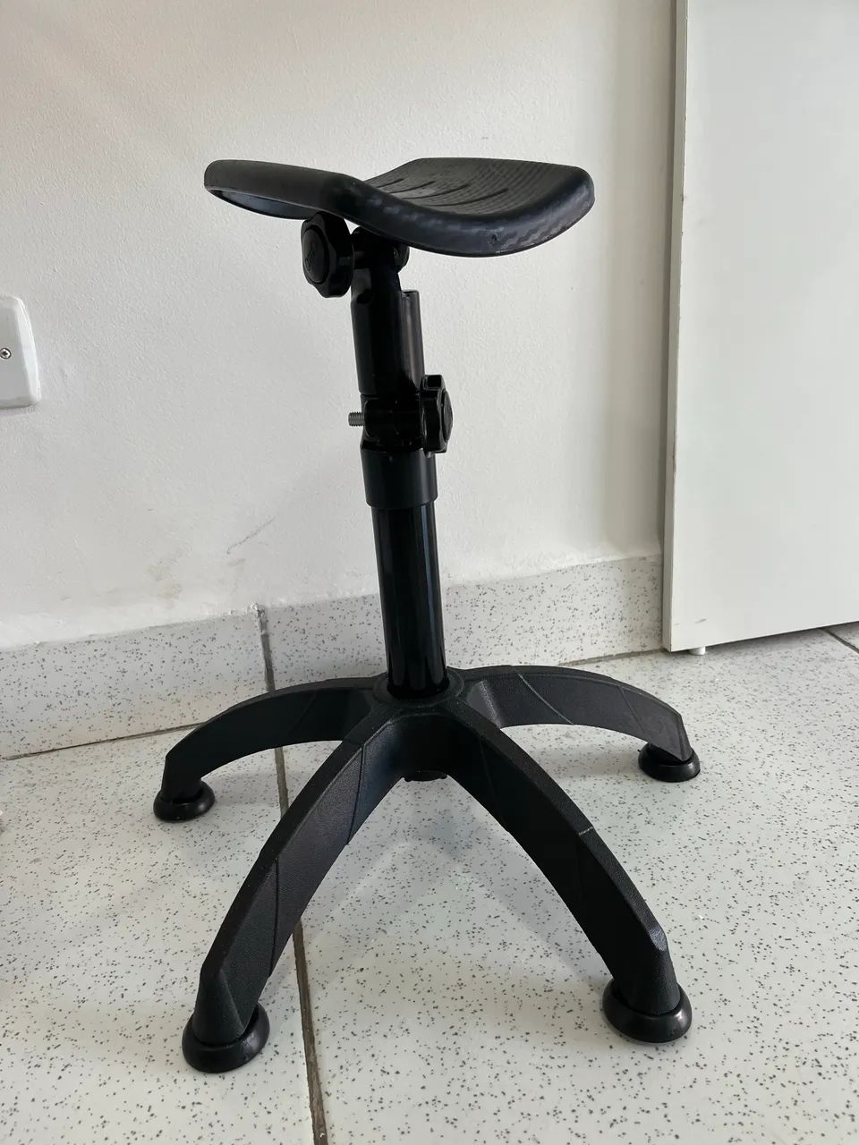 Apoio de Pé de manicure 