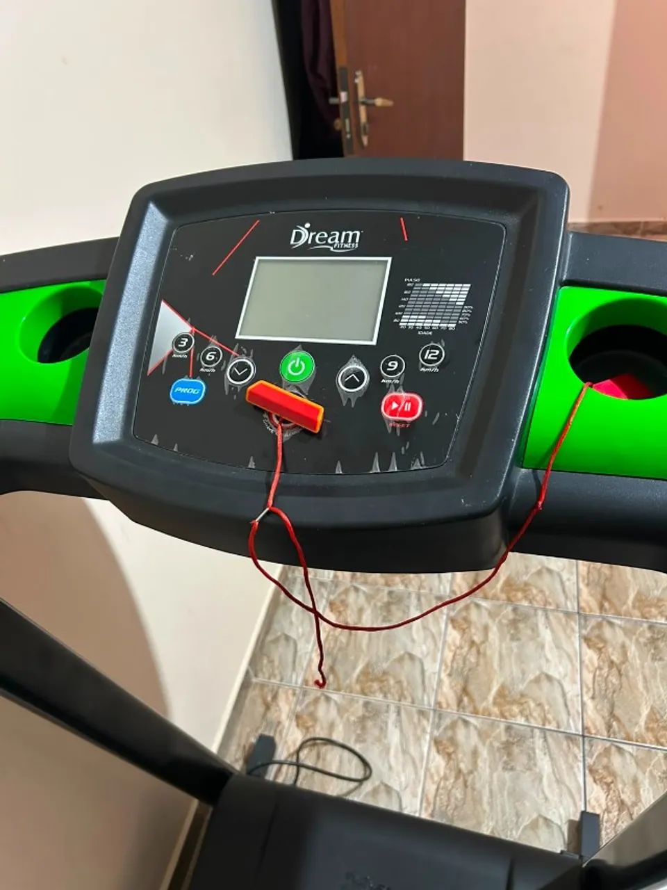 Esteira Eletônica Concept 2.5 Bivolt - Foto 3