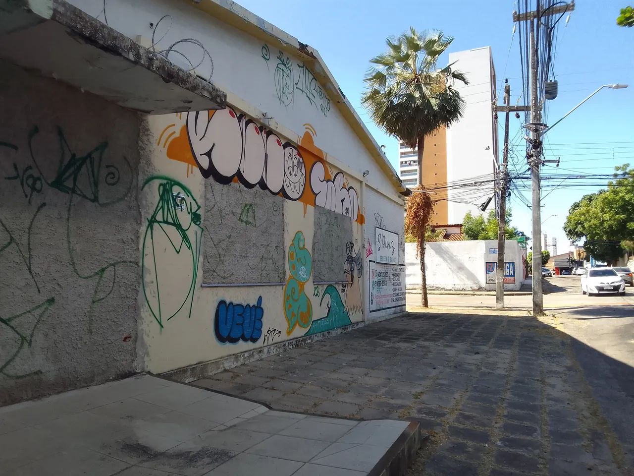 Prédio comercial esquina com 455m² de Área Construida, Compreendido de 02 Amplas Salas( 01 - Foto 2