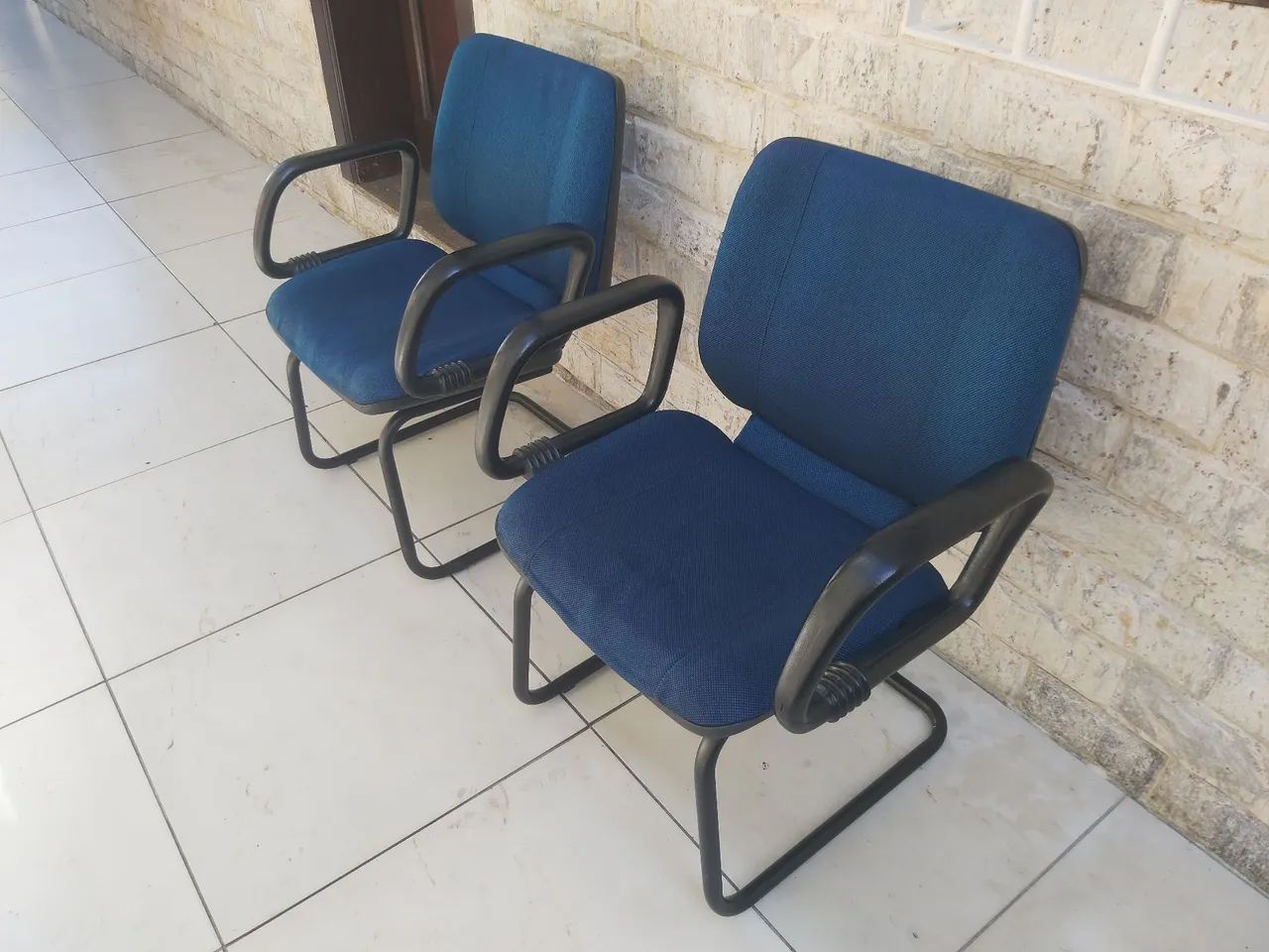 Cadeira de Escritório Fixa  - Foto 3
