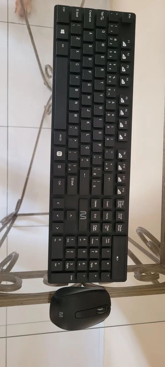 Kit teclado e mouse.