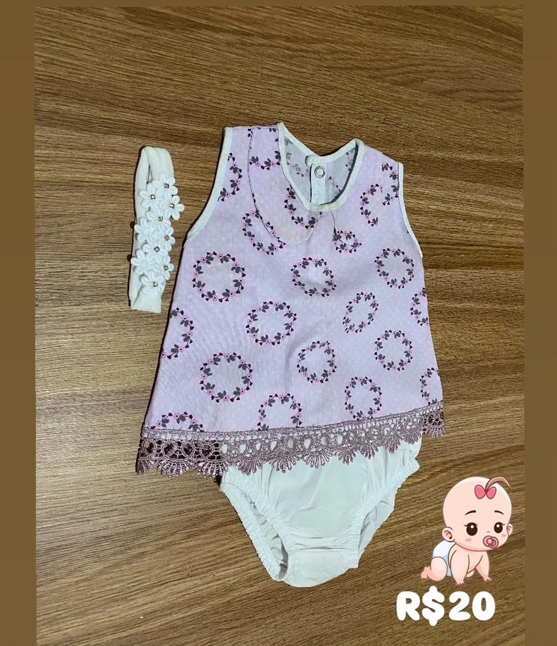 Roupinhas P/bebê menina 
