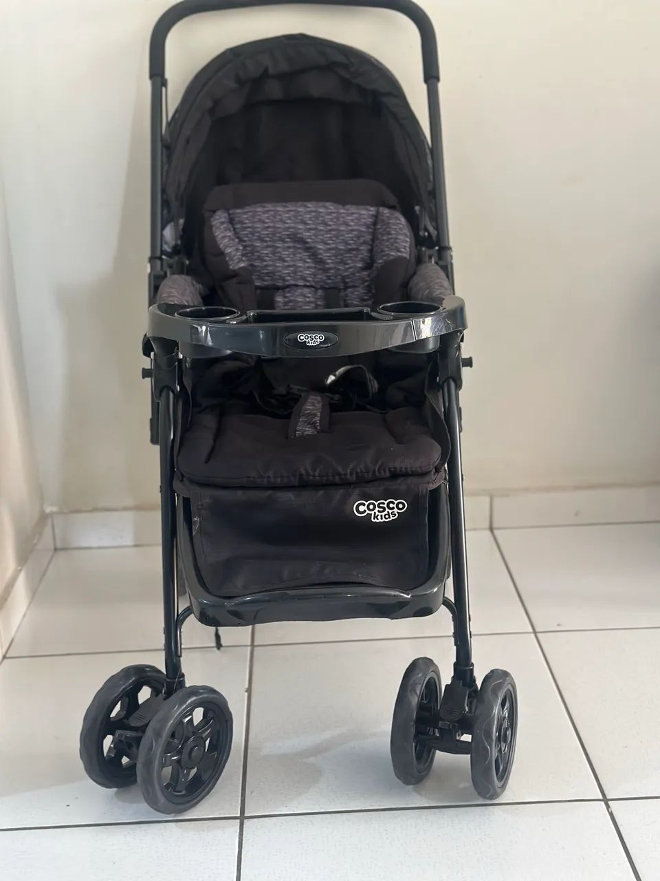 Carrinho de bebê e cadeirinha da cosco  - Foto 5