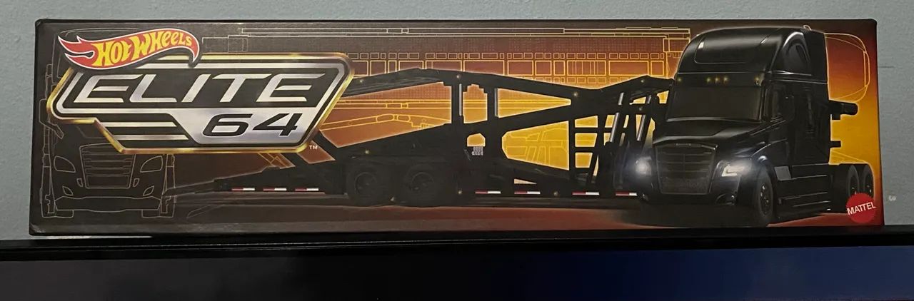 Hot Wheels Elite 64 Freightliner Cascadia - Hobbies e coleções