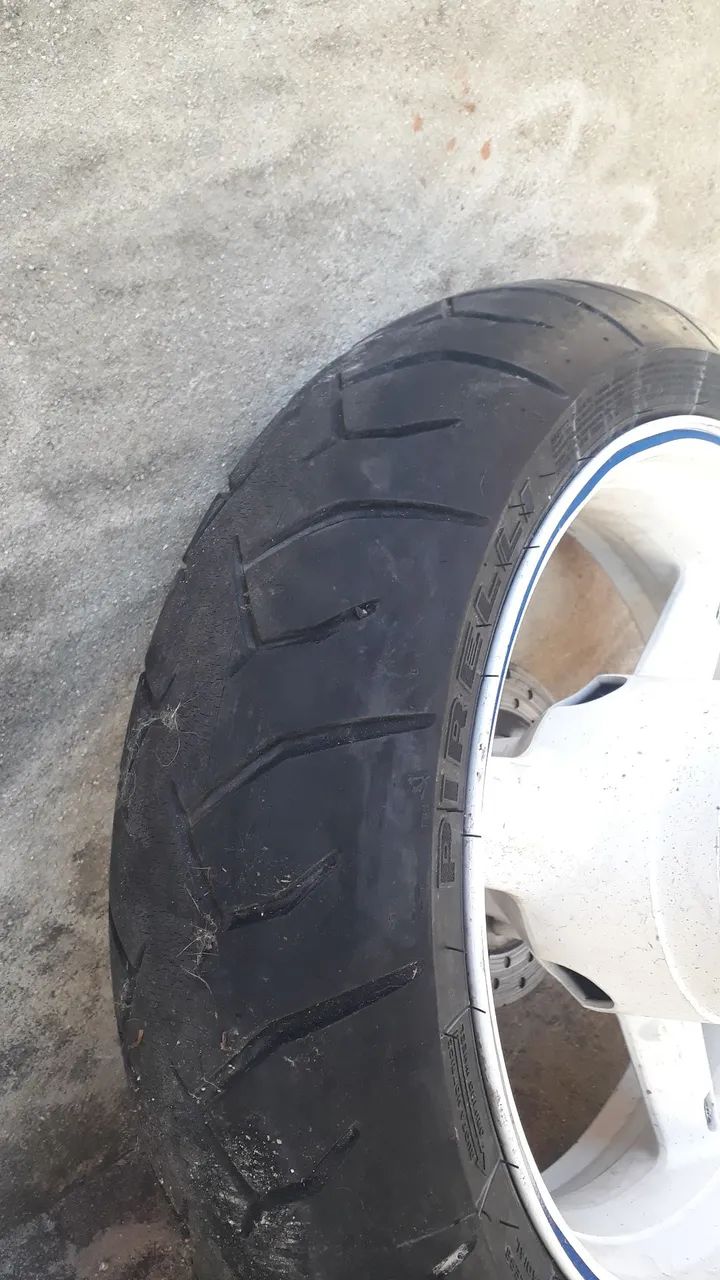 Pneu pirelli Diablo 