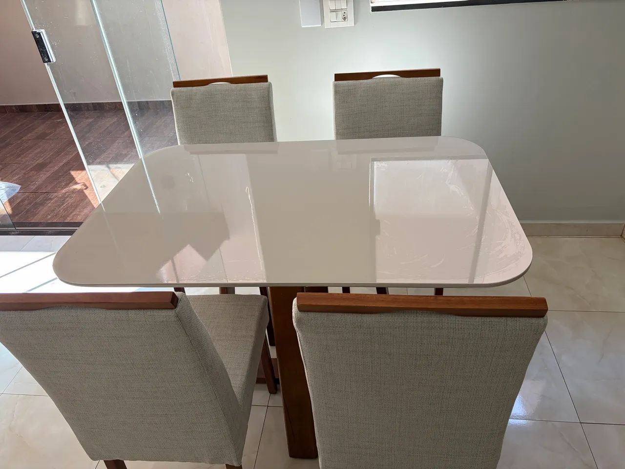 Mesa 4 cadeiras  - Foto 2