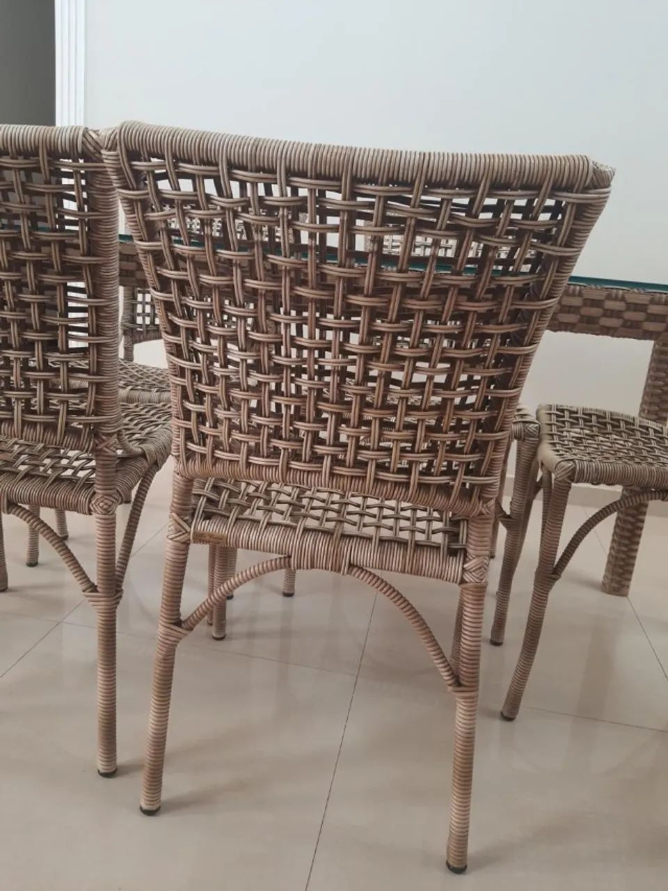Mesa de jantar em fribra sintética - Foto 4