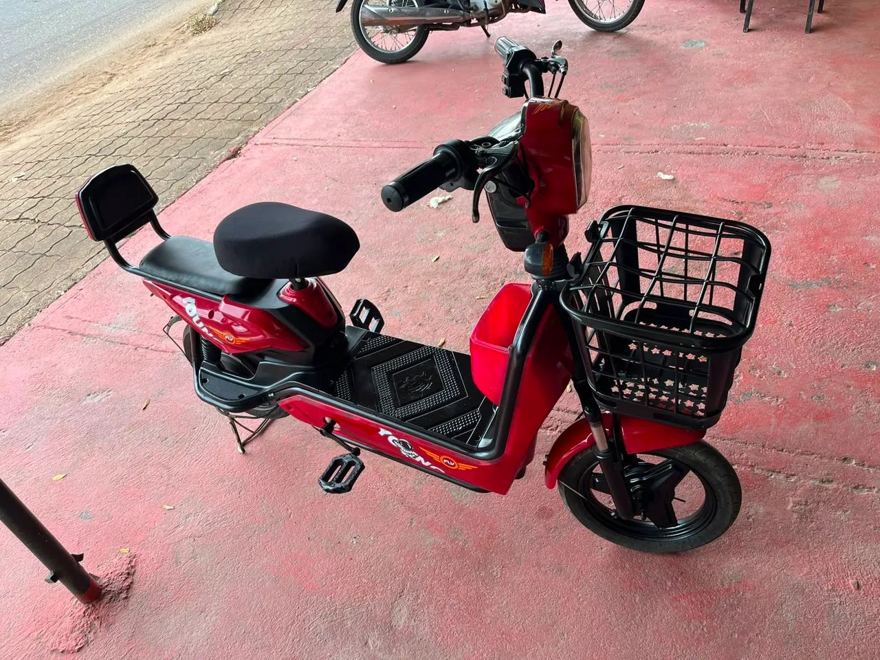 Bicicleta eléctrica aro 14 - Foto 2