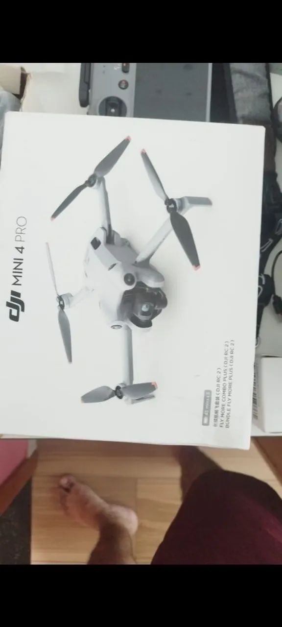 DJI Mini 4 pro combo fly more 