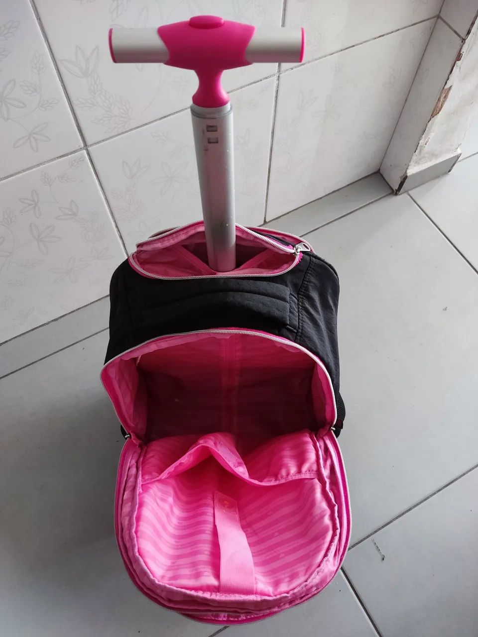 Kit Original Mochila Rodinha Rebecca Bonbon + Lancheira + Estojo  - Foto 4