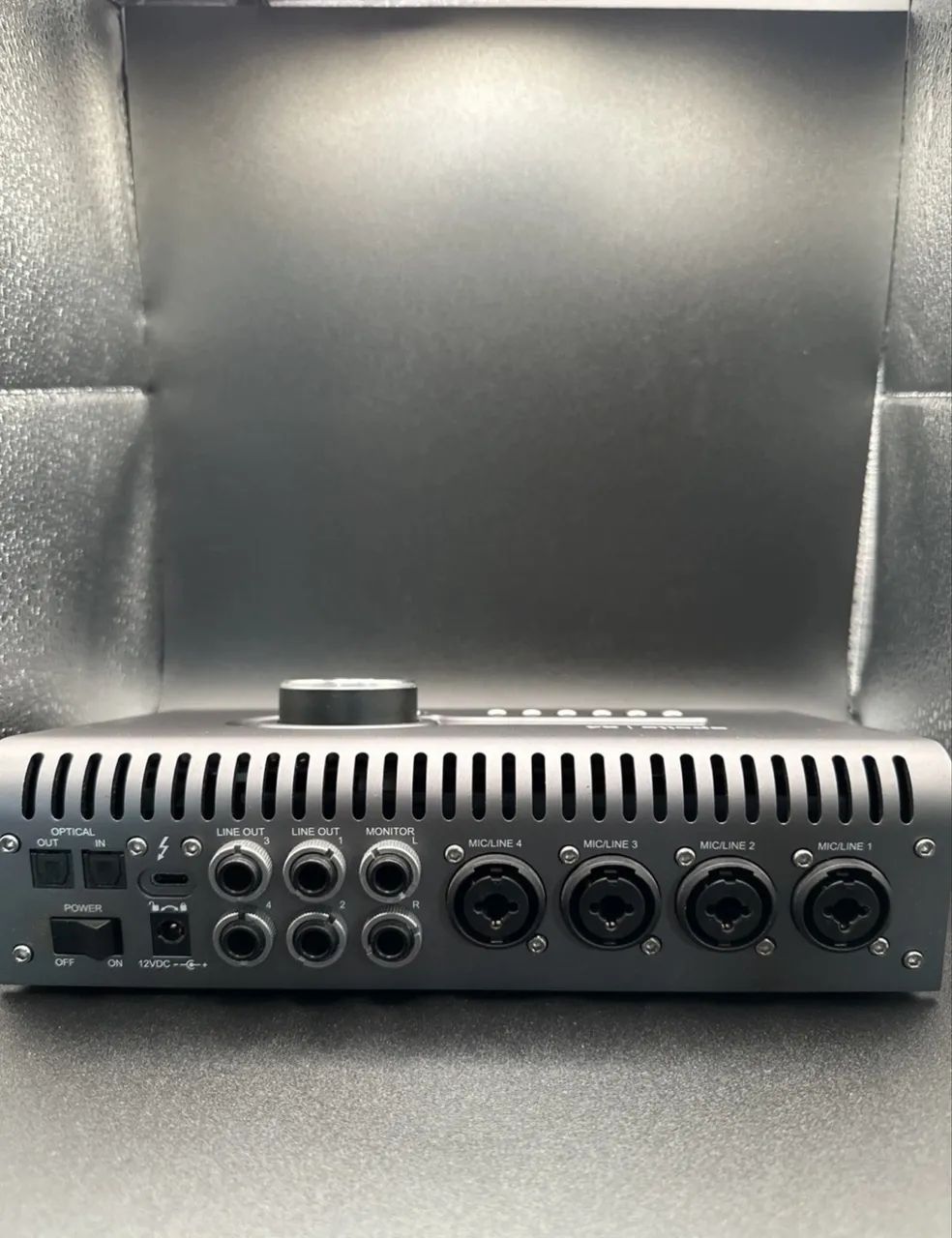 Interface Apollo X4  - Foto 2