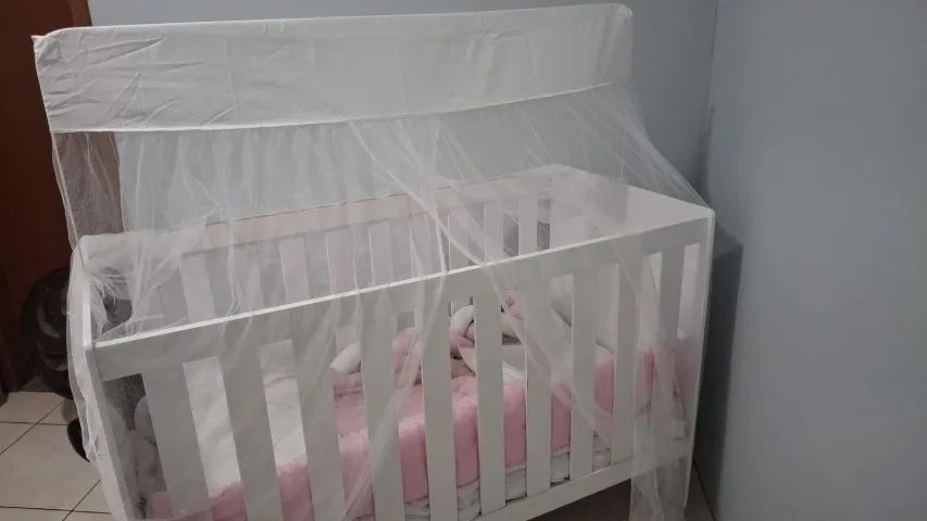 Berço americano branco com colchão  - Foto 3