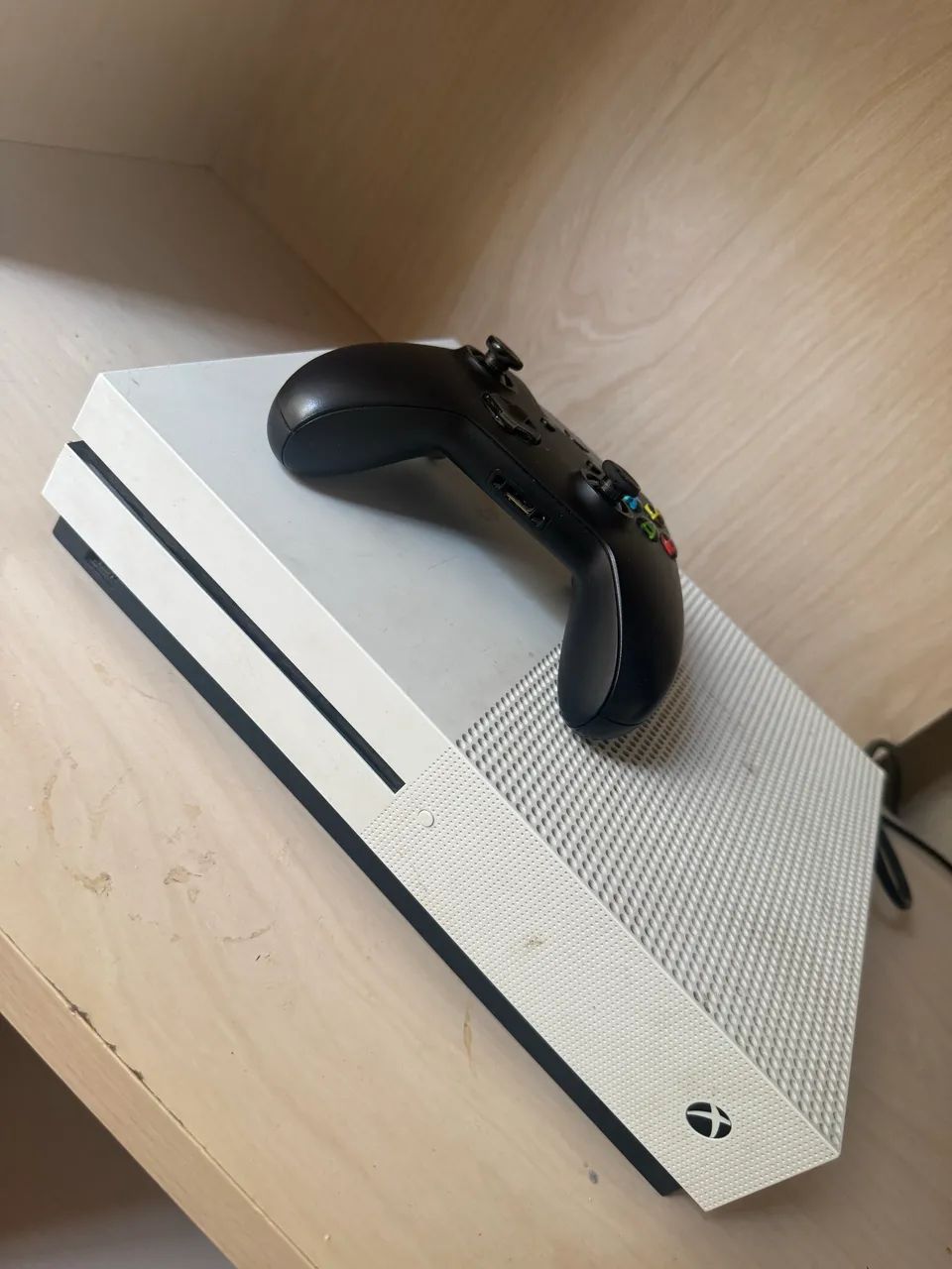 Xbox One S